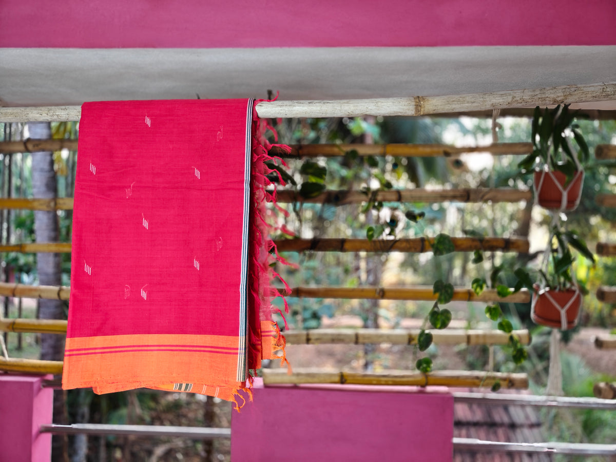 SriNakshGeeth Udupi Handloom GI Tagged Saree – Pink & Orange Sudha Special 60 Count (Leaf Motif Embroidery)