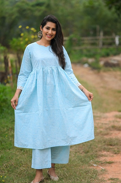 Vyakta - Cotton Kurti with Pant Kurta Set for Women