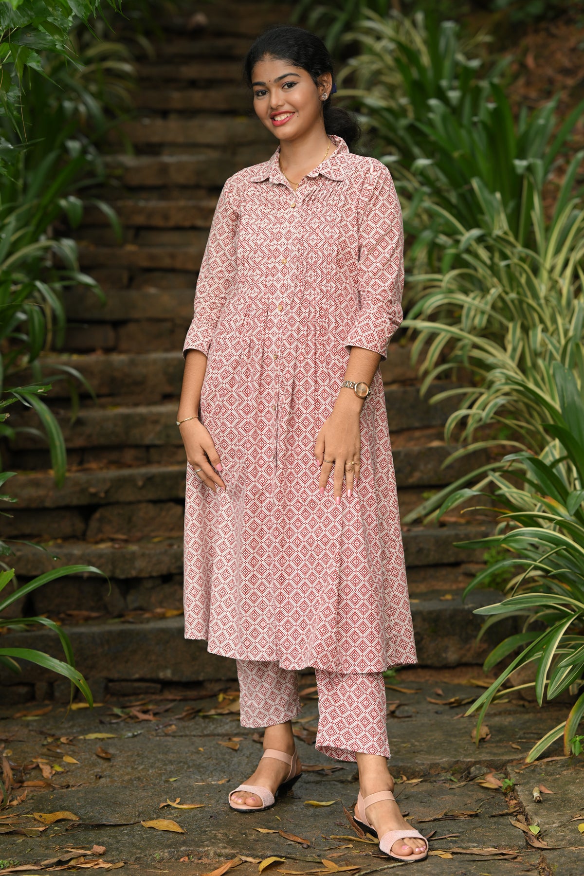 Amogh - Cotton Kurti with Pant Kurta Set for Women