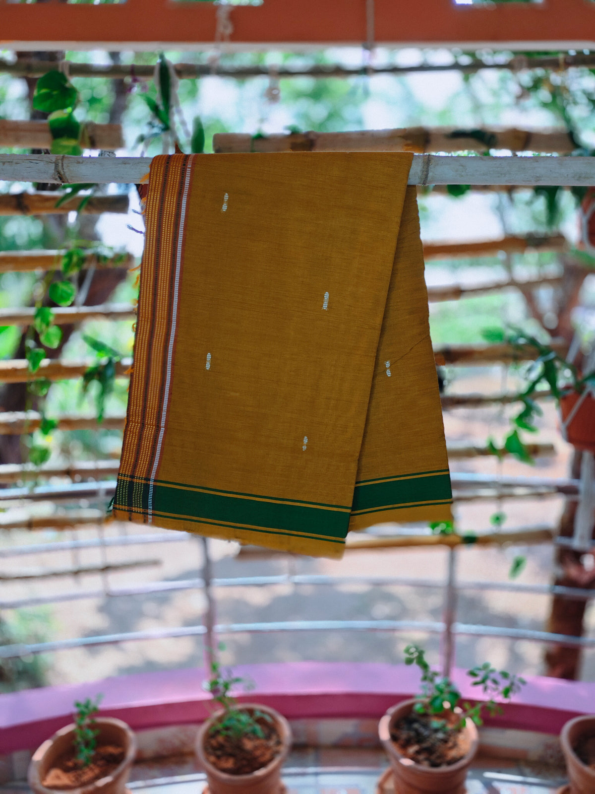SriNakshGeeth Udupi Handloom GI Tagged Saree – Mehandhi Green Kalpana Special 60 Count with Chandrika Drop Butta