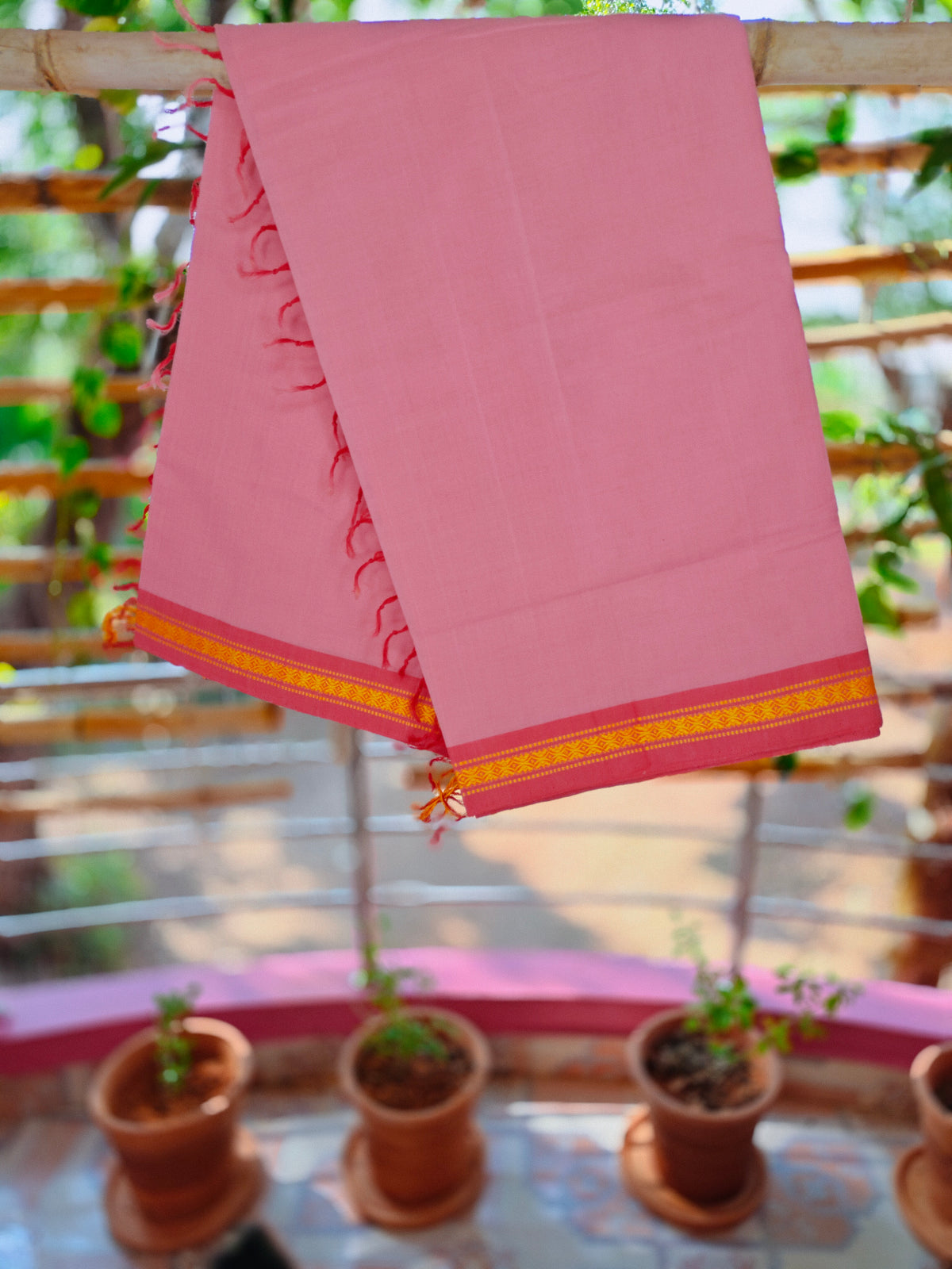 SriNakshGeeth Udupi Handloom GI Tagged Saree – Soft Blush Pink & Deep Coral Red Sudha Special 60 Count